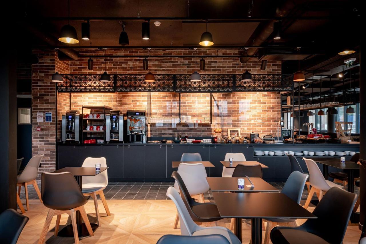 Ibis Styles Valenciennes Petite Foret Eksteriør bilde