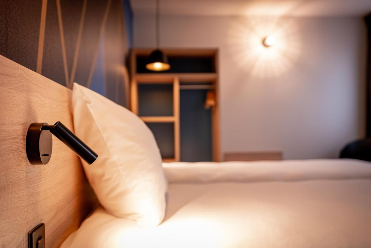 Ibis Styles Valenciennes Petite Foret Eksteriør bilde